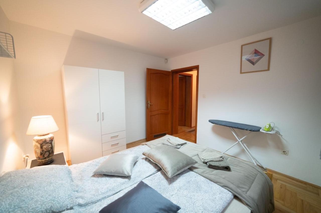 Apartman Yellow House SJJ Exteriér fotografie